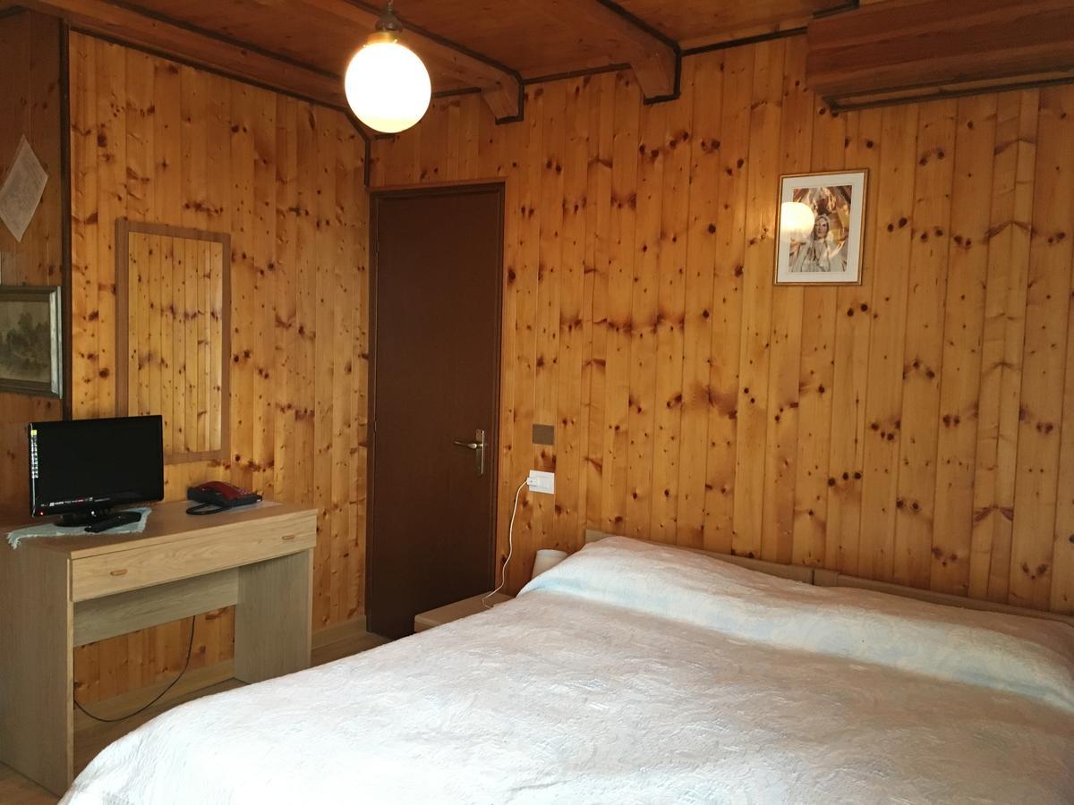Albergo La Perla Craveggia 外观 照片
